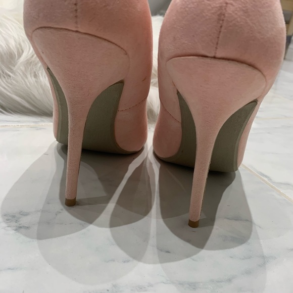 Pretty pink heels - Picture 5 of 6